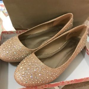 Gold with Rhinestone Flats in 9.5 WIDE